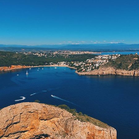 Can Romy Appartement T1 C - A 80M De La Plage De Cala Montgo L' Escala Luaran gambar